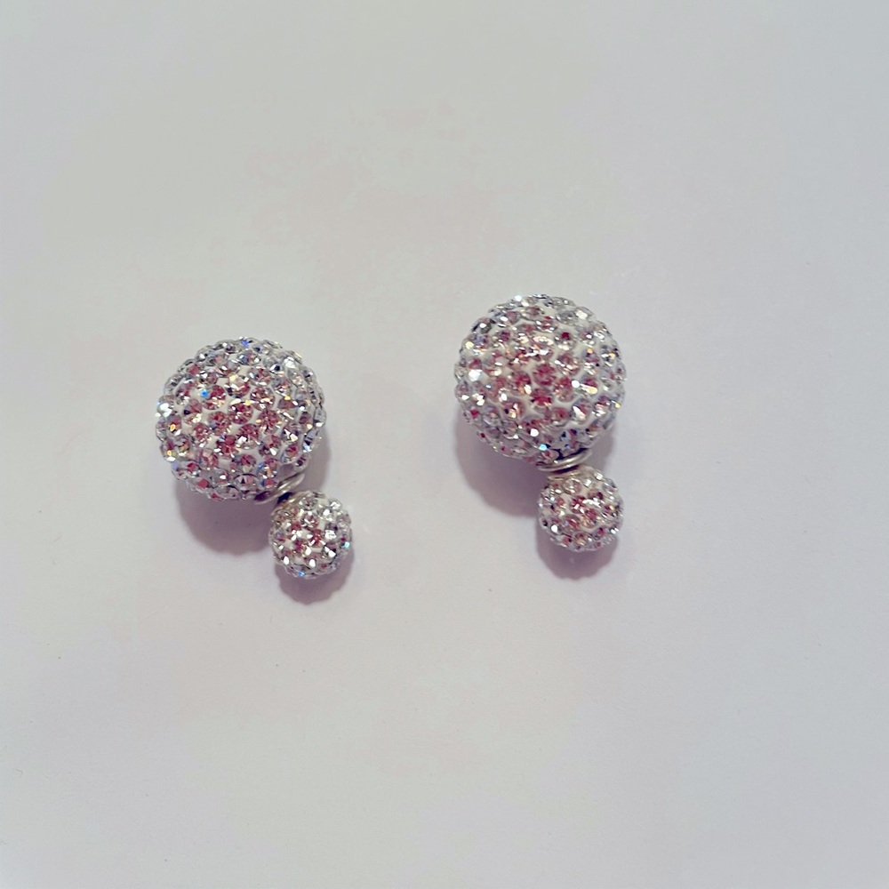 Double earring studs!
